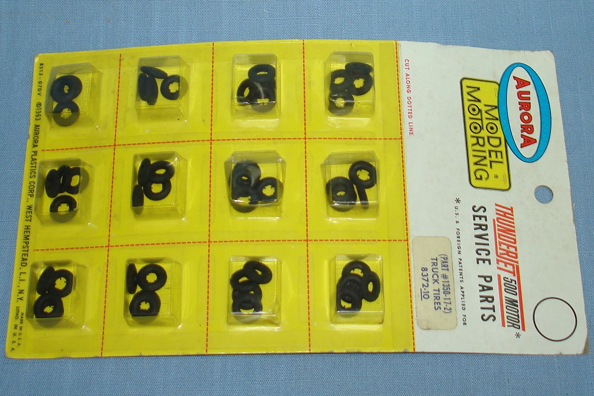 Aurora Model Motoring Thunderjet 500 Motor Service Parts Truck Tires 1350-17-2 Aurora Model Motoring Thunderjet 500 Motor Service Parts Truck Tires 1350-17-2