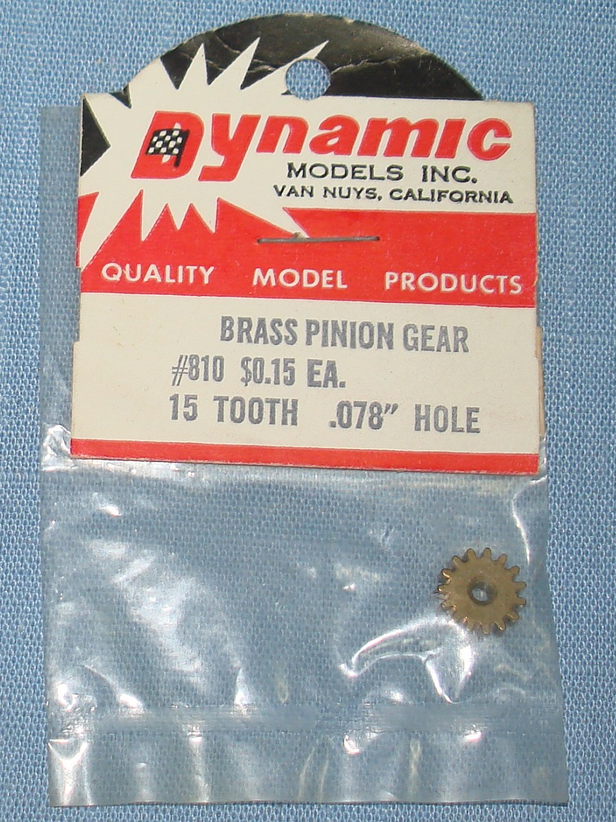 Dynamic Models 1:24 Slot Car Racing 15T Tooth Brass Pinion Gear #810 Dynamic Models 1:24 Slot Car Racing 15T Tooth Brass Pinion Gear #810