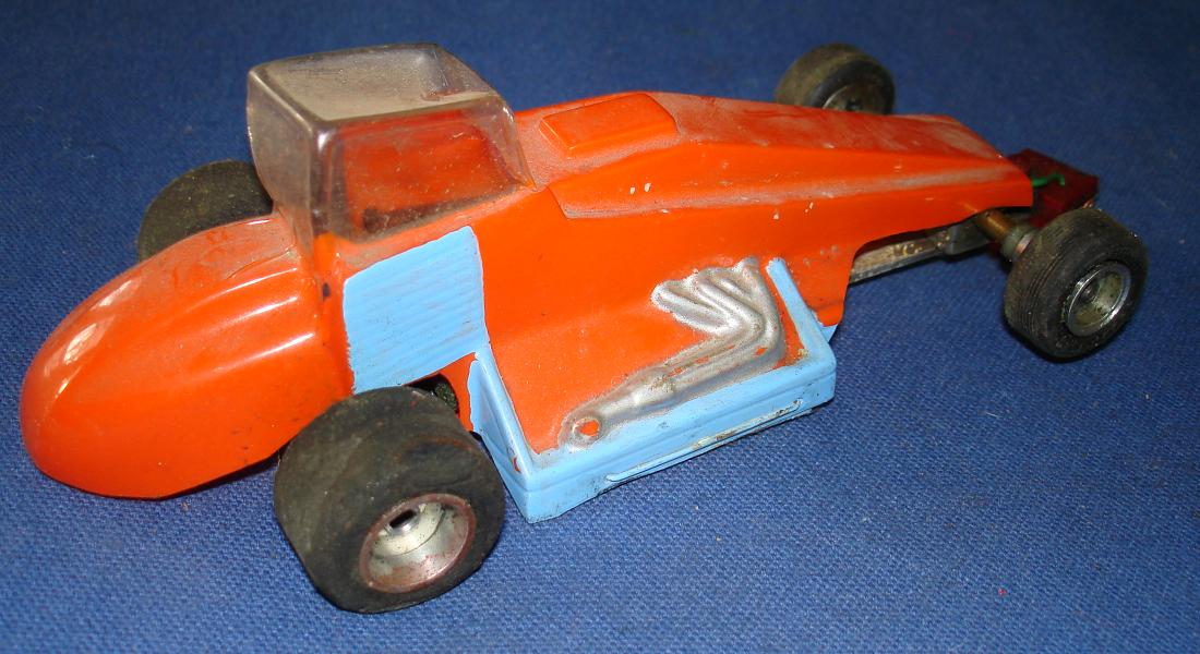 Vintage 1:24 Scale Slot Car Racing Custom Chassis Lexan Body Sprint Car Thingie Side Pipes
