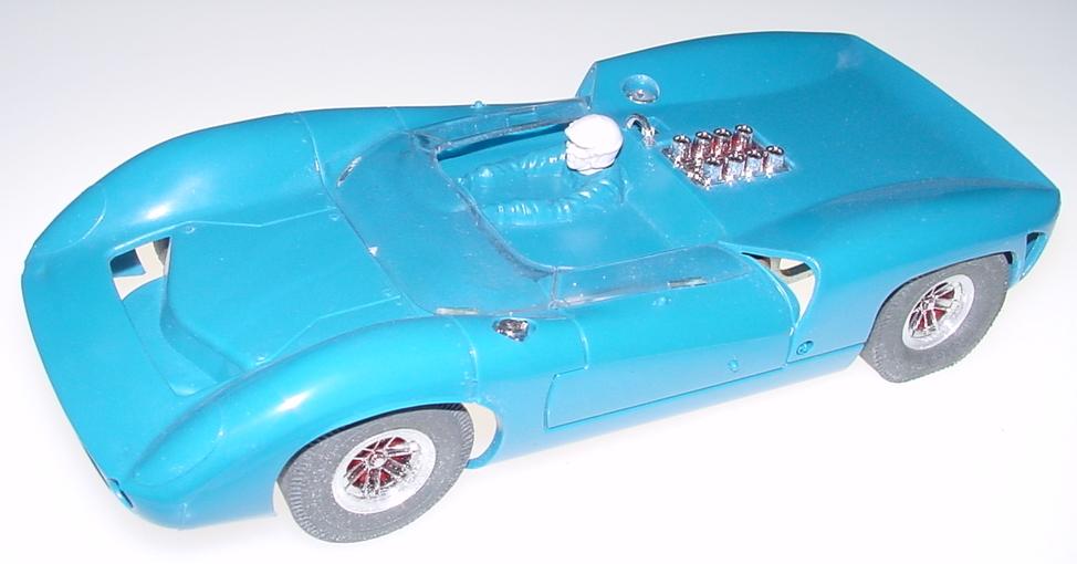 ATLAS 124 SCALE VINTAGE BLUE LOLA T70 SLOT CAR