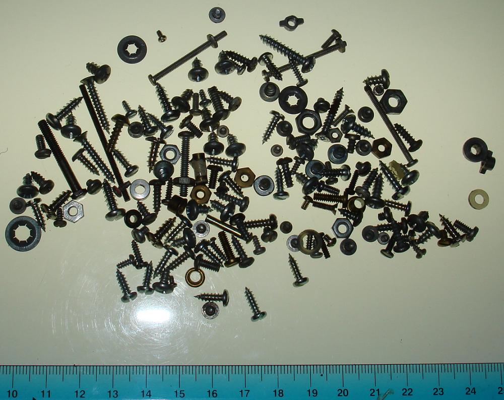 Vintage 1:24 Scale Slot Car Metal Screws