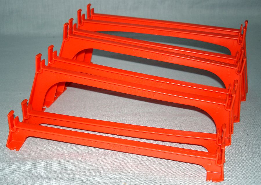 Eldon 1:32 Scale Electric Slot Car Racing Track Orange Bridge Supports Rail Sections 3869