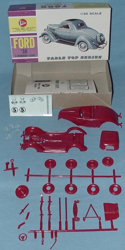 Pyro Table Top Series 36 Ford 3 Window Coupe Model Kit Box & Contents