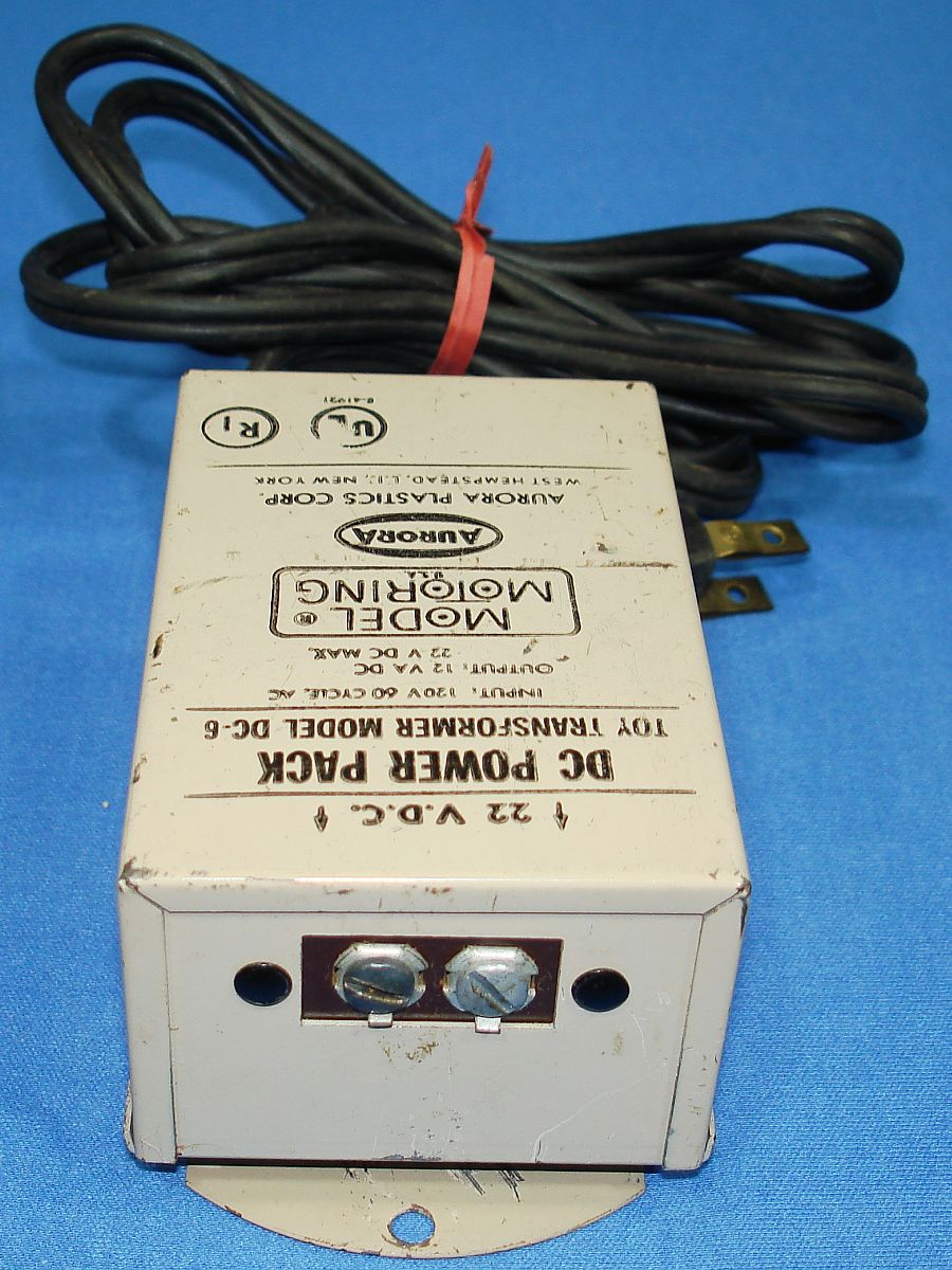 Aurora Model Motoring HO Scale Slot Car DC Power Pack Toy Transformer 22 Volt Model DC-6 Terminals Aurora Model Motoring HO Scale Slot Car DC Power Pack Toy Transformer 22 Volt Model DC-6 Terminals
