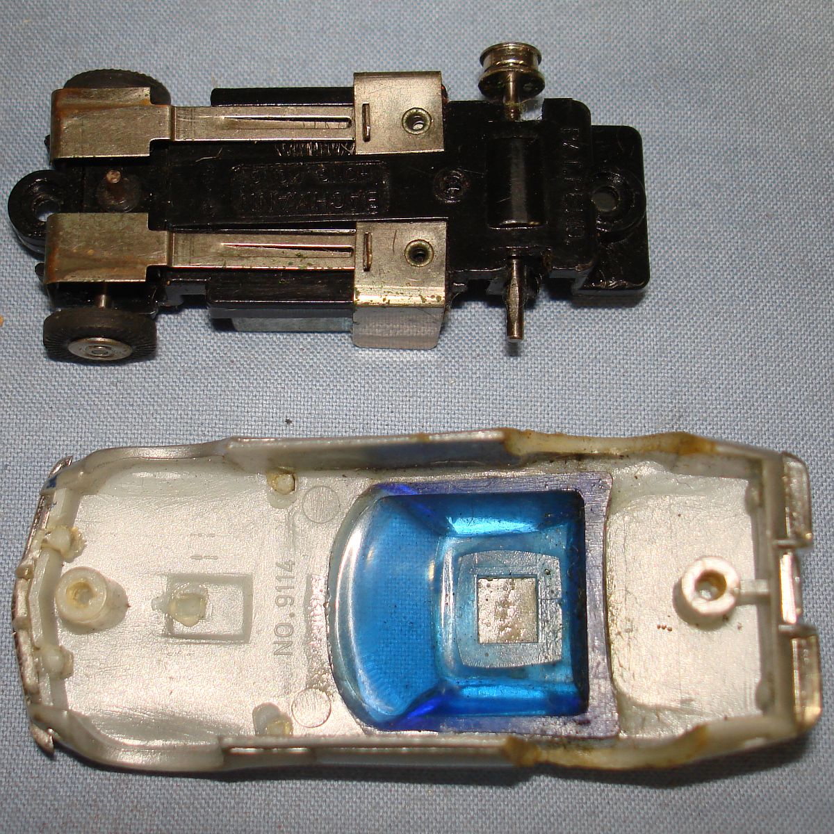 Bachmann Groove Busters Racing Team Chevy Vette Body 9114 Slot Car Chassis Posts Bachmann Groove Busters Racing Team Chevy Vette Body 9114 Slot Car Chassis Posts