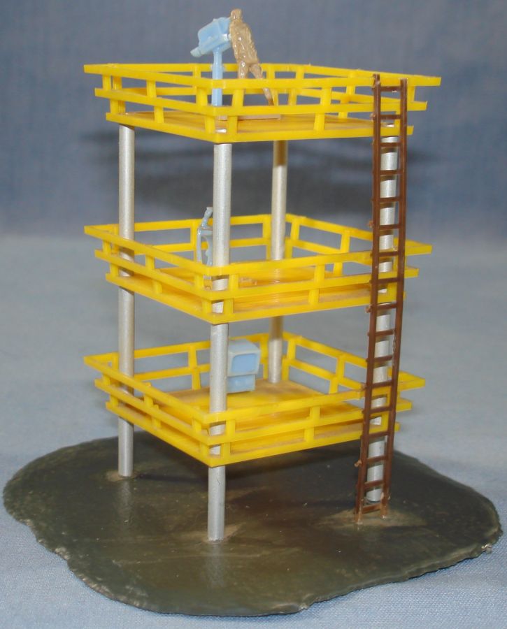 Atlas HO Scale Slot Car Layout TV & Radio Tower Track Structure #1410