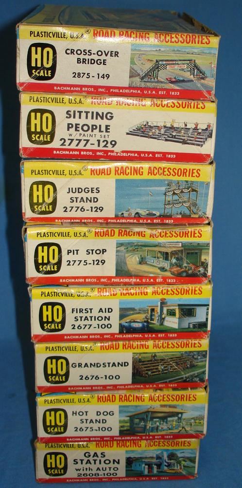 Plasticville USA Road Racing Accessories Kit Collection