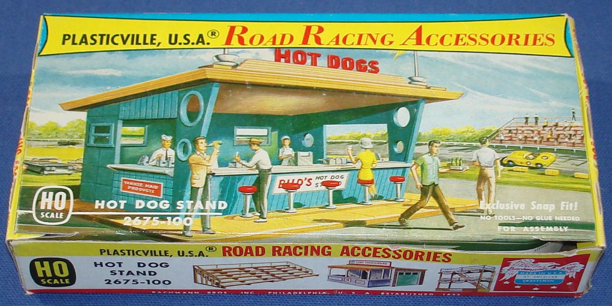 Plasticville Slot Car Racing Track Structure Hot Dog Stand #2675 Box