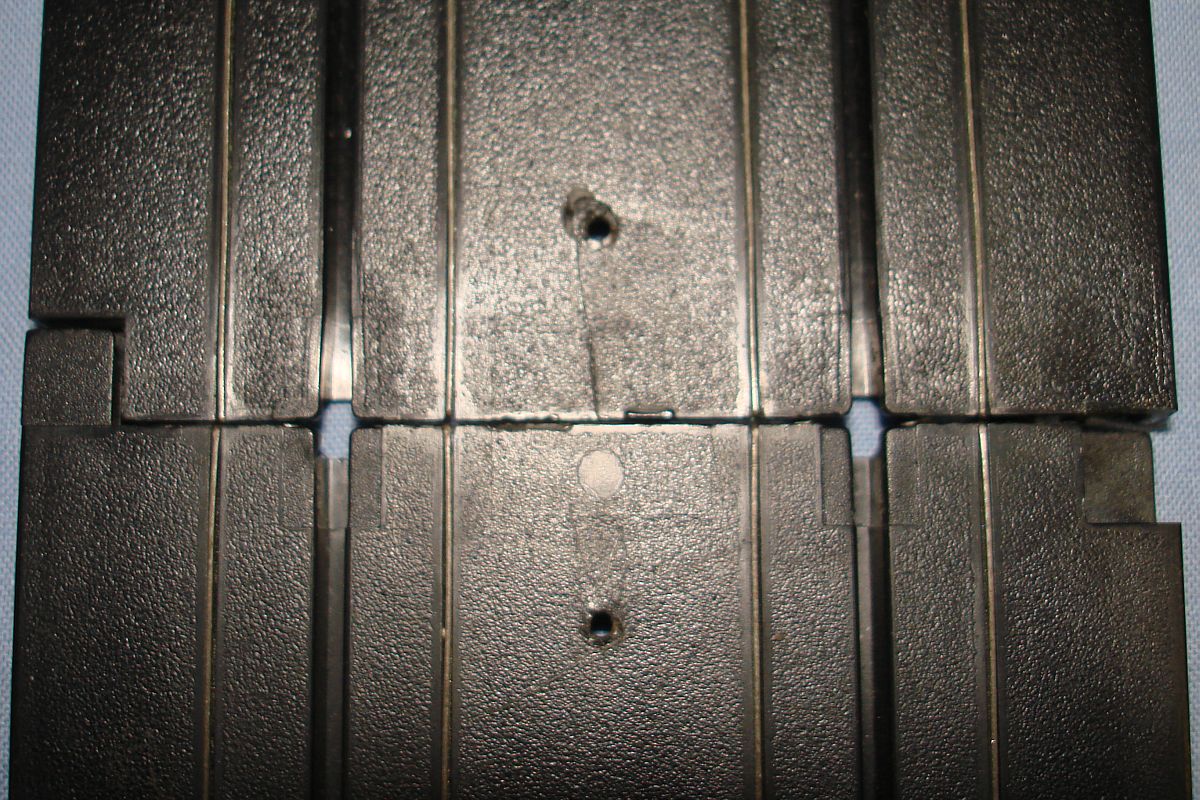 Aurora AFX HO Scale Slot Car Racing Track Metal Repair Clips Joined