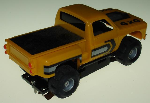 TYCO US-1 Stomper 4x4 Slot Car Chevrolet Pick Up Truck Bed