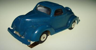 Atlas HO Slot Car Blue Zinger 36 Ford Coupe