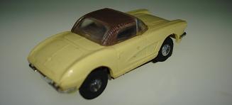 Atlas HO Slot Car Yellow Chevrolet Corvette