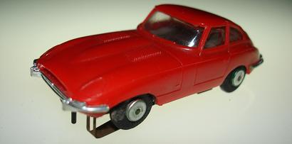 Atlas HO Slot Car Red Jaguar XKE