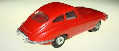 Atlas HO Slot Car Red Jaguar XKE