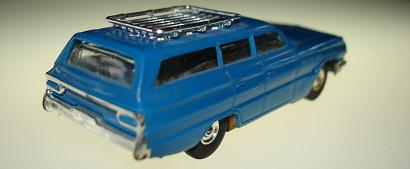 Atlas HO Slot Car Blue Station Wagon Rear Bumper