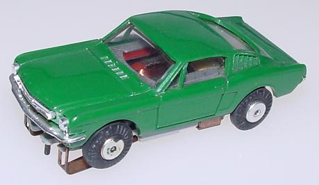 Atlas Ford Mustang Fastback Zingers #1304 HO Slot Car British Racing Green