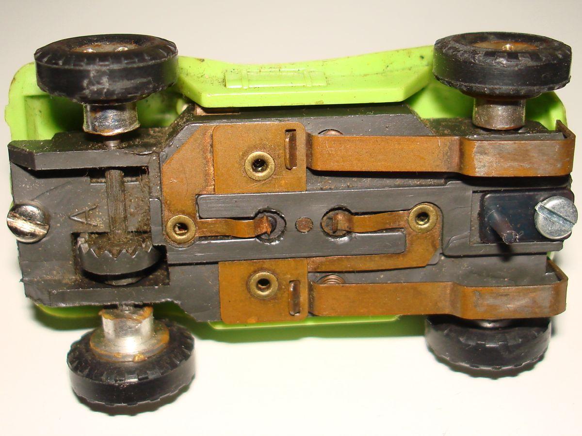 Aurora Model Motoring HO Scale Slot Car Racing Lime Green Dune Buggy Chassis