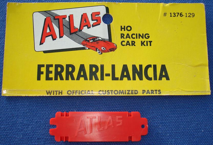 ATLAS HO SLOT CAR FERRARI LANCIA KIT #1376 CHASSIS BASE PLATE RED ATLAS HO SLOT CAR FERRARI LANCIA KIT #1376 CHASSIS BASE PLATE RED