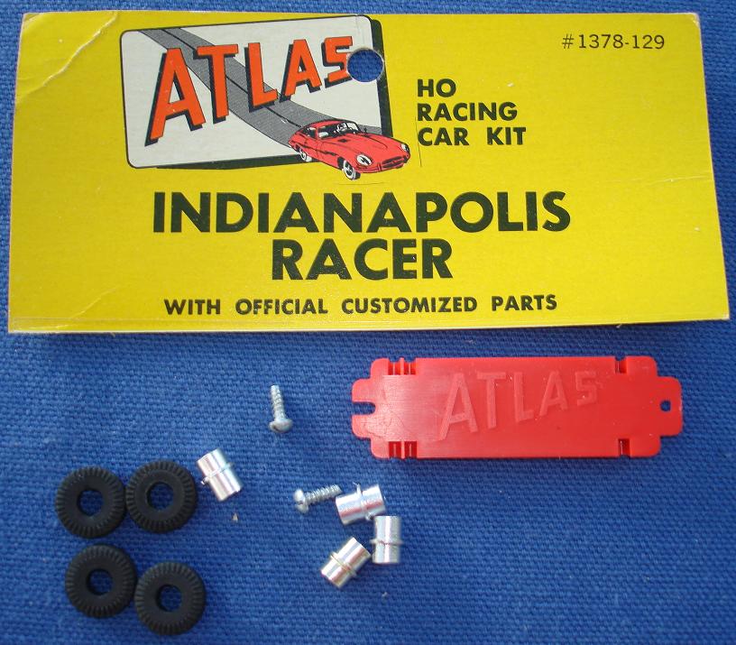 ATLAS HO MOTORING INDY SLOT CAR INDIANAPOLIS #1378 SPARE PARTS TIRES HUBS SCREWS ATLAS HO MOTORING INDY SLOT CAR INDIANAPOLIS #1378 SPARE PARTS TIRES HUBS SCREWS