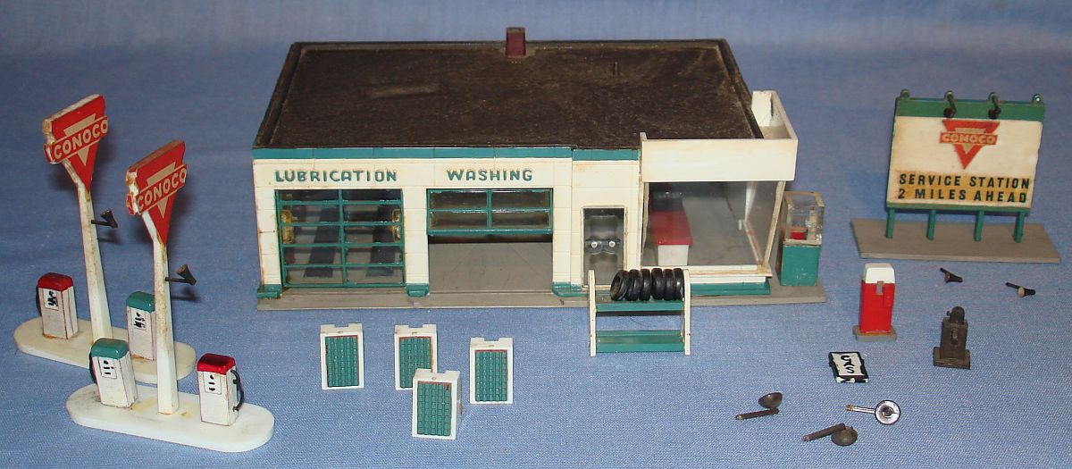 HO Scale Gas Station