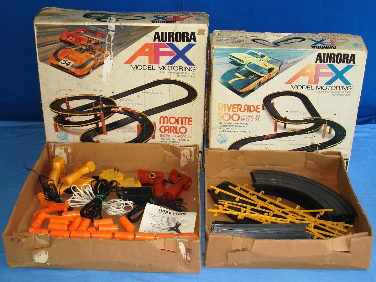 Vintage 1972 Aurora AFX Slot Car Cobblestone Track + Signs #2406 | Speed-Lok | Carded MOC