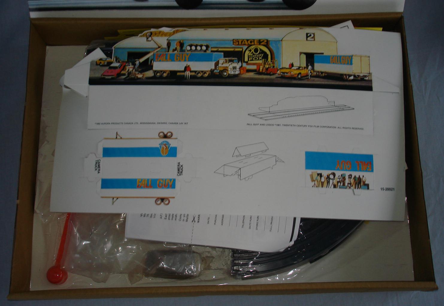 Aurora AFX Mattel Fall Guy Bounty Hunter Slot Car Racing Track Set Hollywood Scene