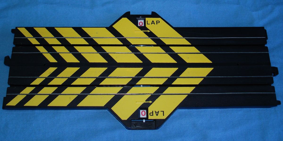 Life Like Slot Car Racing Track 9 Inch Straight Lap Counter Life Like Slot Car Racing Track 9 Inch Straight Lap Counter