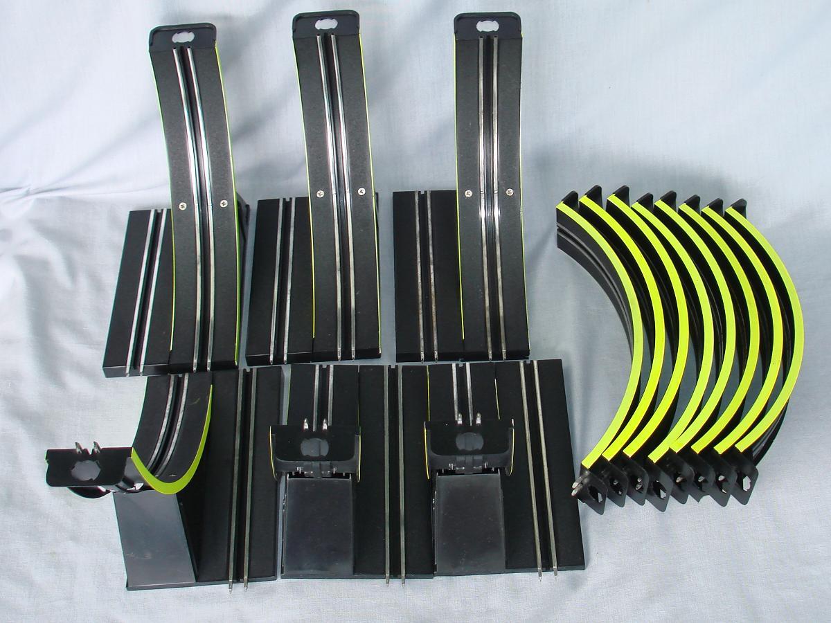 Artin 1:43 Scale Slot Car Racing Set Loop The Loop Track