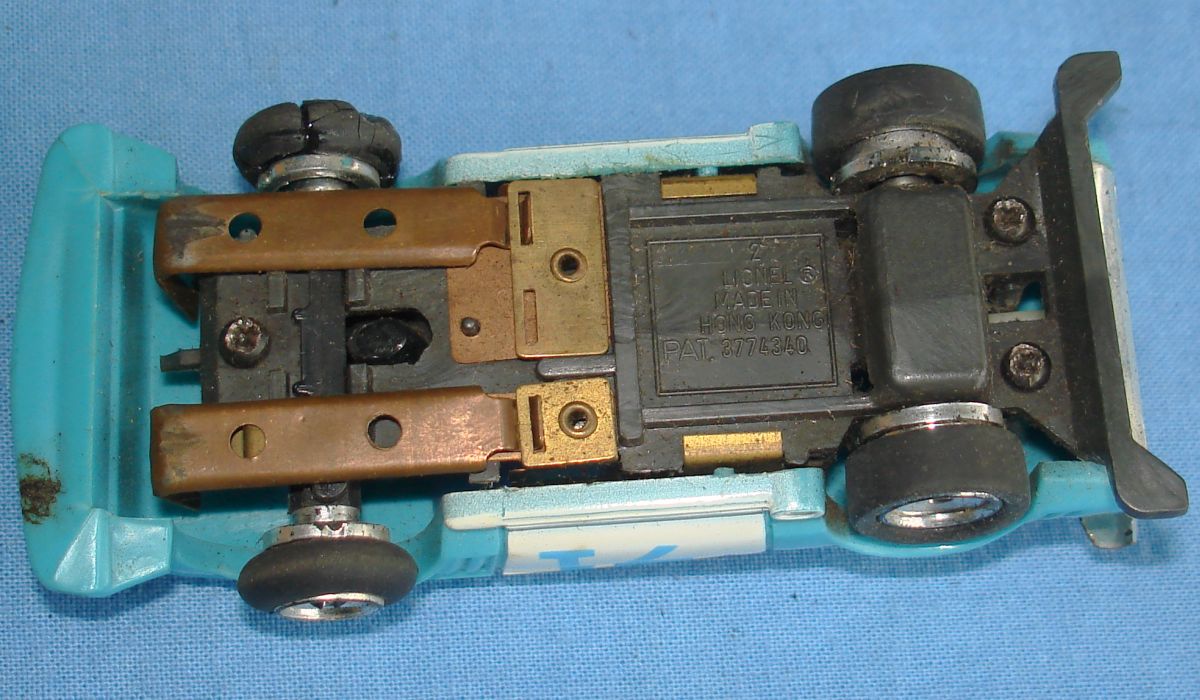 Lionel Power Passers Slot Car Racing Slotless Blue Ford Mustang Chassis