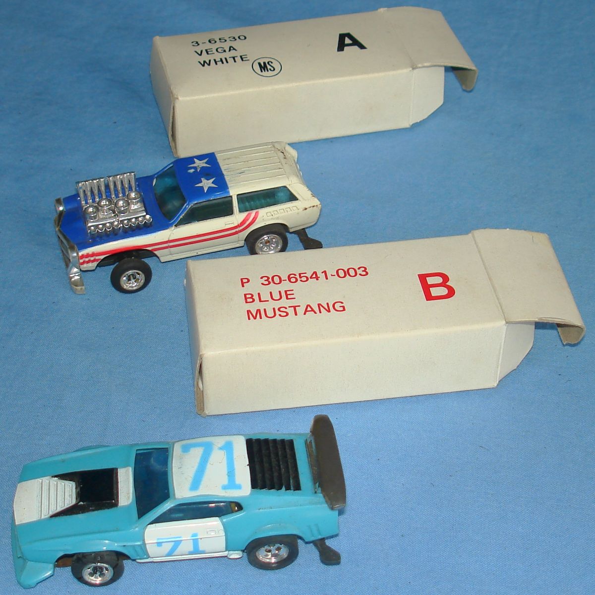 Lionel Power Passers Slot Car Racing Slotless Fire Leap Set #3705 Cars