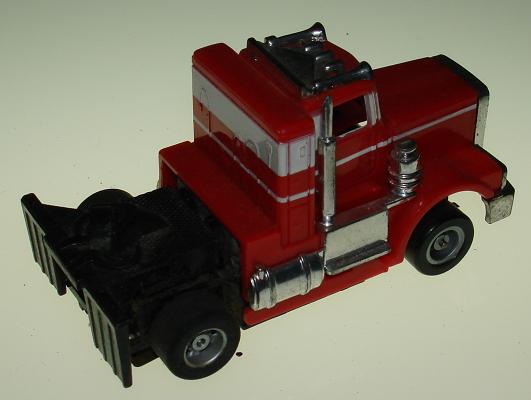 Tyco US1 Trucking Slot Car Racing Red Semi Cab Trailer Hitch