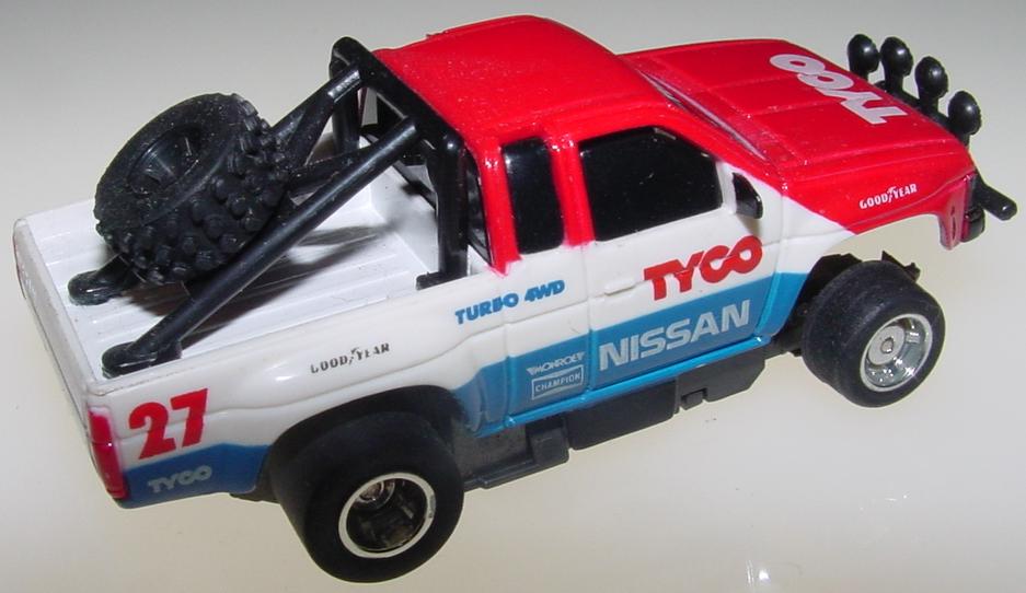 Mr slot car nissan #10