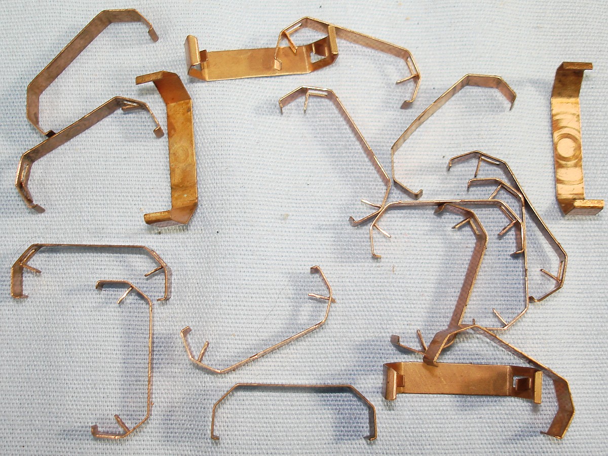 Aurora AFX Model Motoring Thunderjet 500 Motor Chassis Gear Plate Clamps Aurora AFX Model Motoring Thunderjet 500 Motor Chassis Gear Plate Clamps