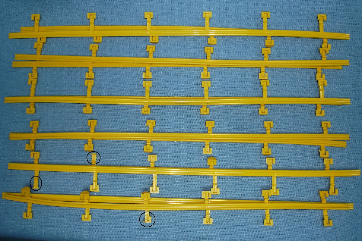 Aurora Model Motoring Slot Car Racing Yellow Guard Rails With Posts #1532 Aurora Model Motoring Slot Car Racing Yellow Guard Rails With Posts #1532