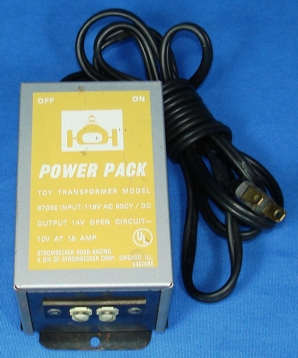 Strombecker 1:32 Scale Slot Car Road Racing 14V Power Pack Toy Transformer 9703E Strombecker 1:32 Scale Slot Car Road Racing 14V Power Pack Toy Transformer 9703E