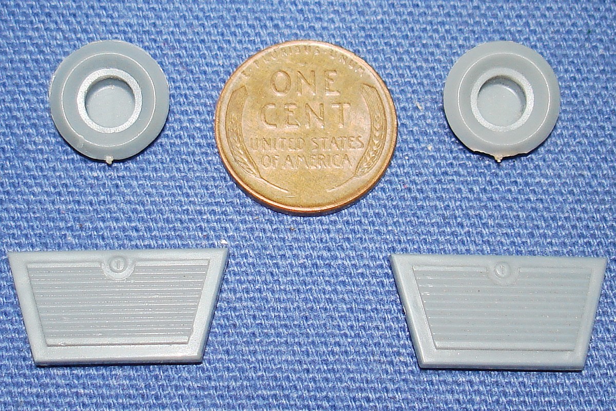 Atlas HO Scale Slot Car Steering Wheel Controller Replacement Control Pedals & Gauges Atlas HO Scale Slot Car Steering Wheel Controller Replacement Control Pedals & Gauges