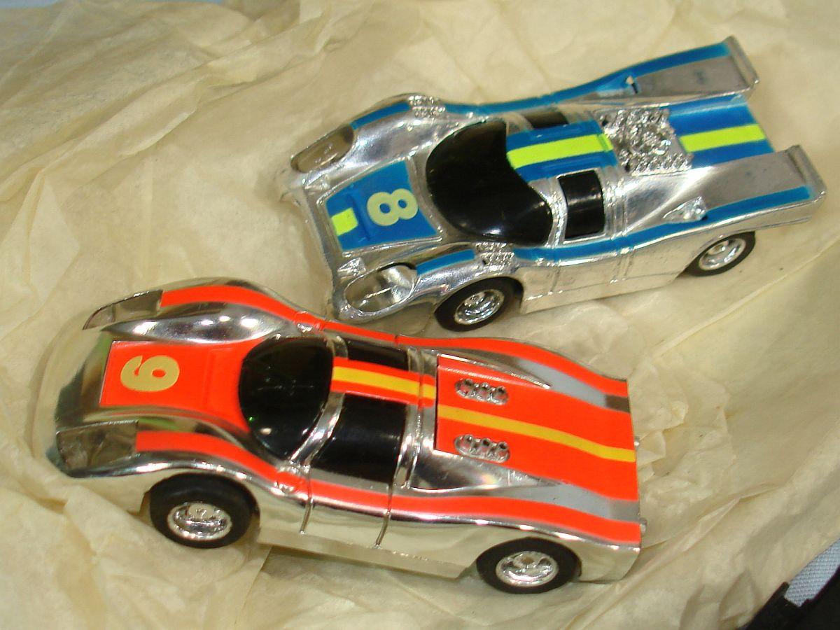 Tyco Night Glow Electric Racing Curve Huggers HP2 Slot Car Track Set 6610